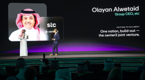 عليان الوتيد الرئيس التنفيذي لمجموعة stc يتحدث عن الذكاء الاصطناعي في السعودية خلال مؤتمر LEAP 2026