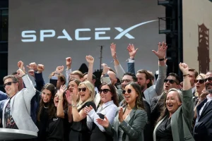 نتائج SpaceX للربع الثالث من 2026 وارتفاع الإيرادات إلى 14.6 مليار دولار بدعم من الذكاء الاصطناعي وStarlink.